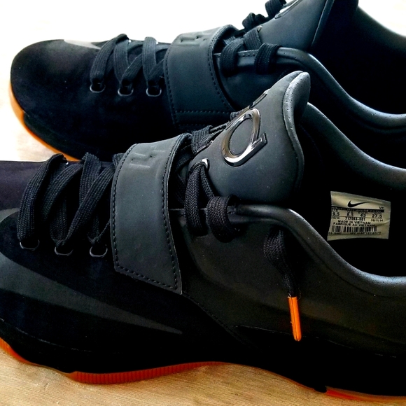 Kevin Durant kD7 - Picture 2 of 16